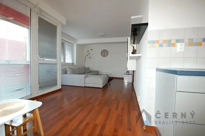 Pronájem bytu 3+kk, Liberec, Pod Rušičkou, 110 m2