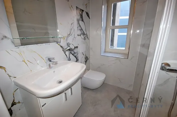 Prodej bytu 2+1, Liberec, Liliová, 149 m2