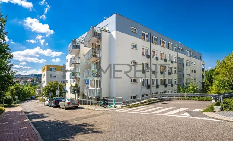 Pronájem bytu 1+kk, Praha - Motol, Jeřabinová, 43 m2