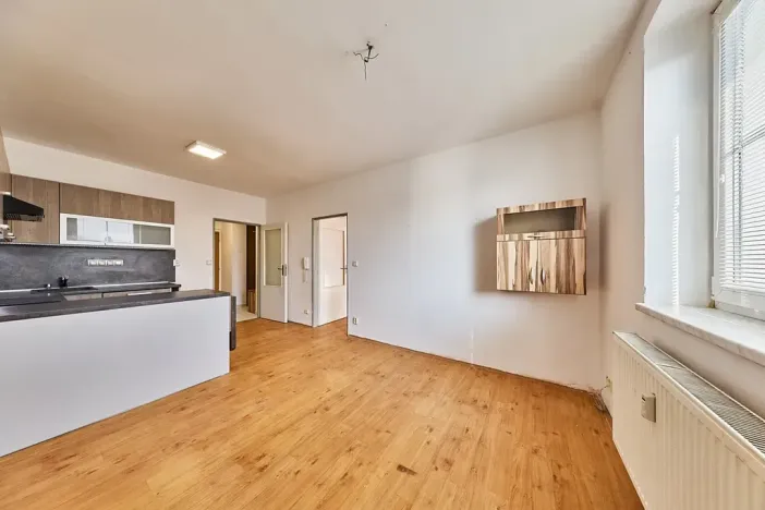 Prodej bytu 2+kk, Úpice, Národní, 46 m2