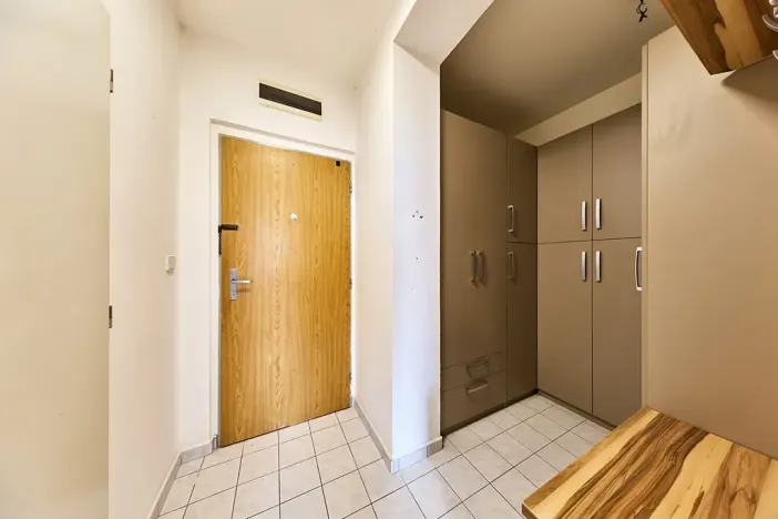 Prodej bytu 2+kk, Úpice, Národní, 46 m2