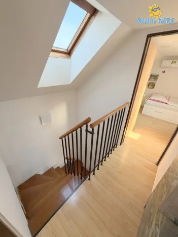 Prodej bytu 4+1, Praha - Březiněves, Bezinková, 110 m2