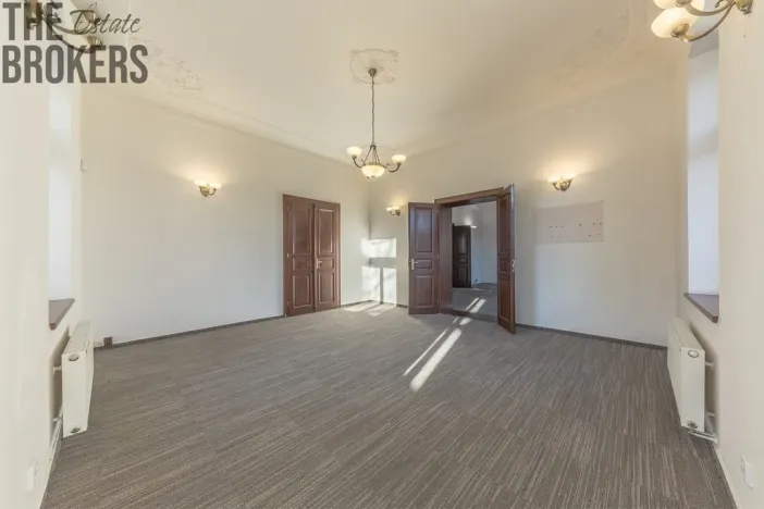 Pronájem kanceláře, Liberec - Liberec I-Staré Město, Vítězná, 230 m2