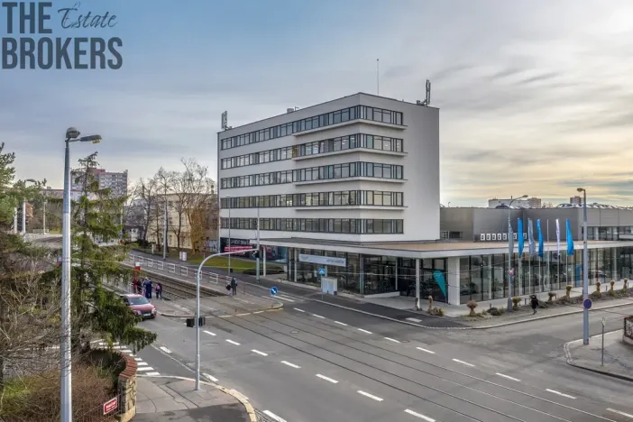 Pronájem kanceláře, Praha - Strašnice, Průběžná, 375 m2