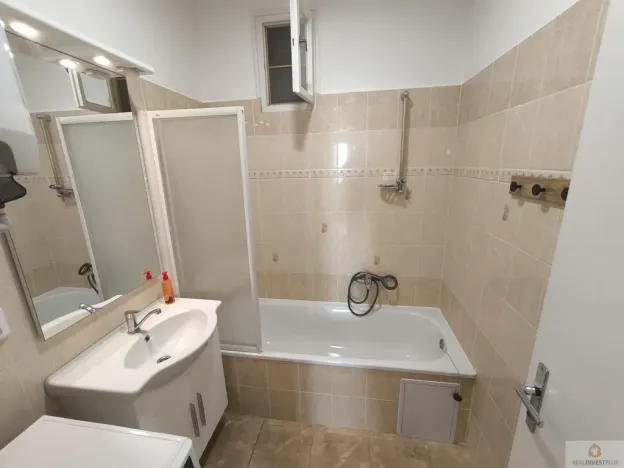 Pronájem bytu 1+1, Olomouc - Hodolany, Zeyerova, 47 m2