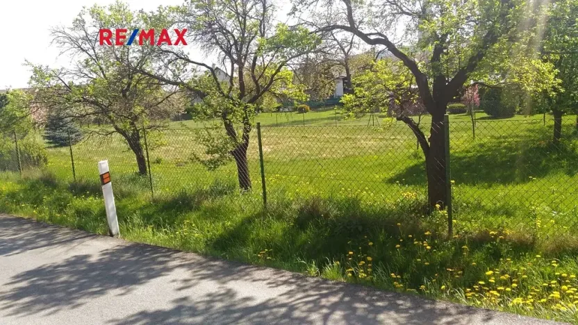 Prodej pozemku pro bydlení, Mikulovice, 1350 m2