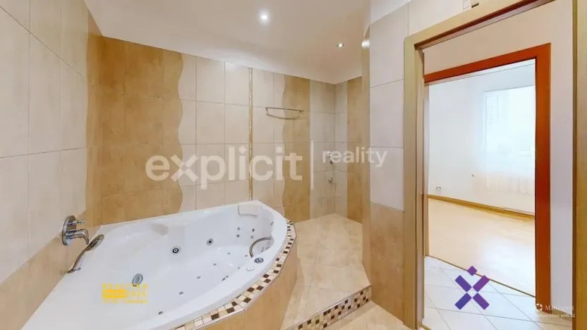 Pronájem bytu 3+1, Zlín, Budovatelská, 68 m2