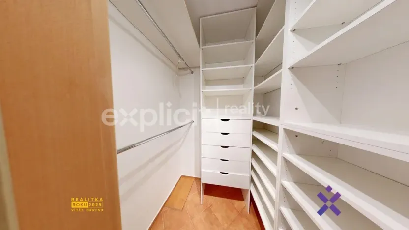 Pronájem bytu 3+1, Zlín, Budovatelská, 68 m2