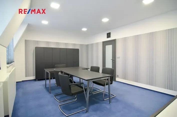 Prodej bytu 3+1, Břeclav, Slovácká, 137 m2