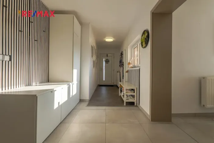 Prodej rodinného domu, Miroslav, Kostelní, 210 m2