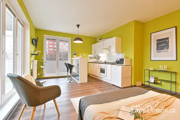 Pronájem bytu 1+kk, Praha - Záběhlice, Mikanova, 33 m2