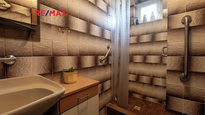 Prodej rodinného domu, Velešovice, 220 m2