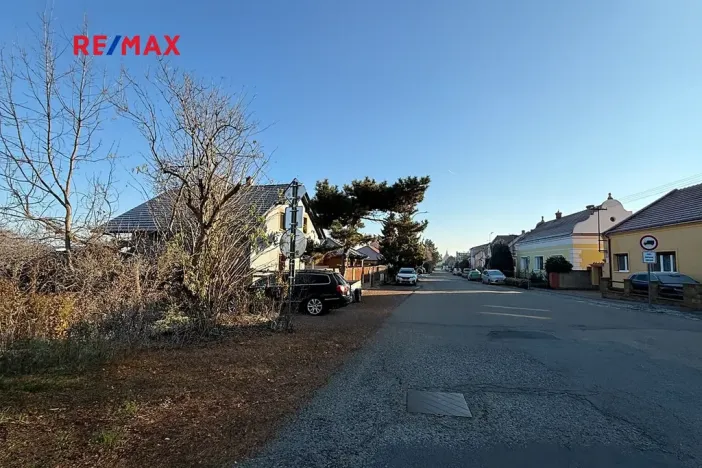 Prodej pozemku pro bydlení, Břeclav, 1042 m2