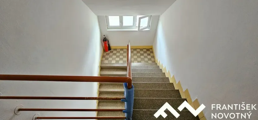 Pronájem kanceláře, Brno, Valchařská, 59 m2