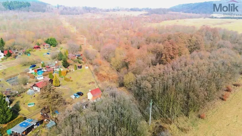 Prodej pole, Ústí nad Labem - Strážky, Bánov, 25190 m2
