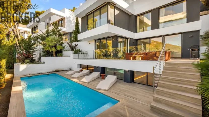 Prodej rodinného domu, Málaga, Španělsko, 461 m2