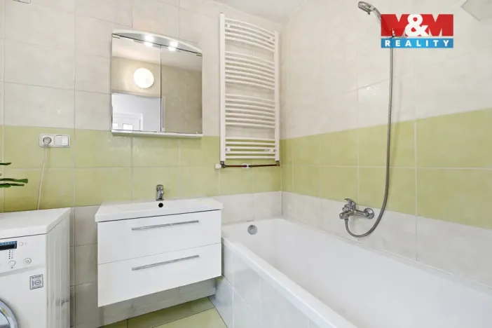 Prodej rodinného domu, Brodce, Hluboká, 101 m2