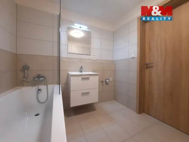Pronájem bytu 3+kk, Praha - Hlubočepy, Fabiánové, 63 m2