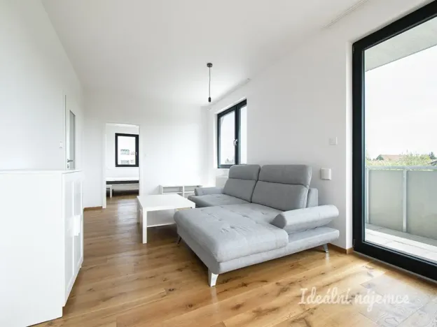 Pronájem bytu 2+kk, Horoměřice, Žižkova, 55 m2