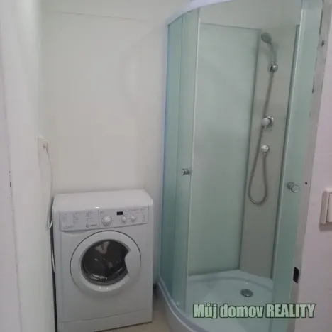 Pronájem bytu 3+1, Praha - Střížkov, Cvikovská, 55 m2