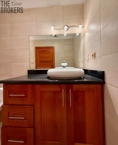 Prodej bytu 3+kk, Coxen Hole, Roatán, Honduras, 111 m2