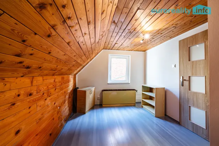 Prodej rodinného domu, Kraslice, Jiráskova, 95 m2