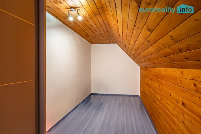 Prodej rodinného domu, Kraslice, Jiráskova, 95 m2