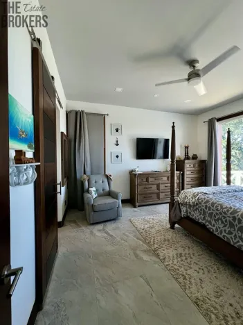 Prodej rodinného domu, Coxen Hole, Roatán, Honduras, 371 m2