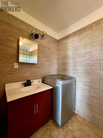 Prodej rodinného domu, Coxen Hole, Roatán, Honduras, 326 m2