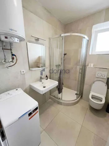 Pronájem bytu 1+kk, Praha, Hejtmánkova, 20 m2