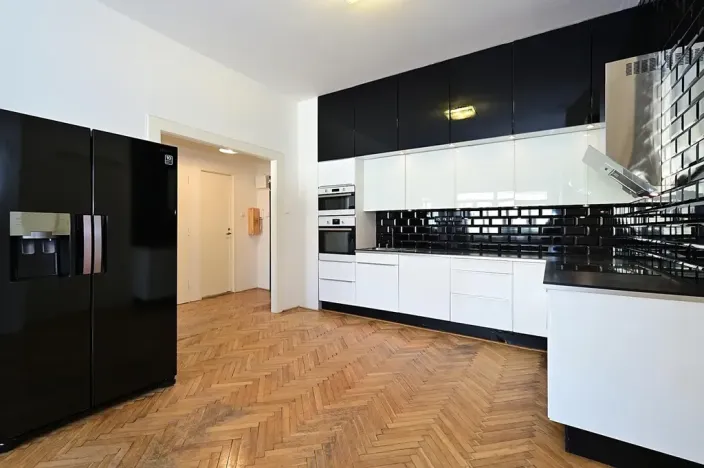 Pronájem bytu 4+kk, Praha - Vinohrady, Londýnská, 96 m2
