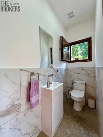 Prodej rodinného domu, Coxen Hole, Roatán, Honduras, 201 m2