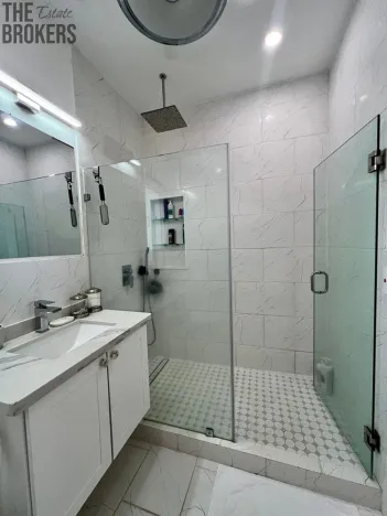 Prodej rodinného domu, Coxen Hole, Roatán, Honduras, 245 m2