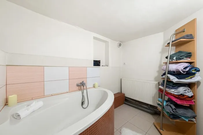 Prodej rodinného domu, Uhy, 98 m2