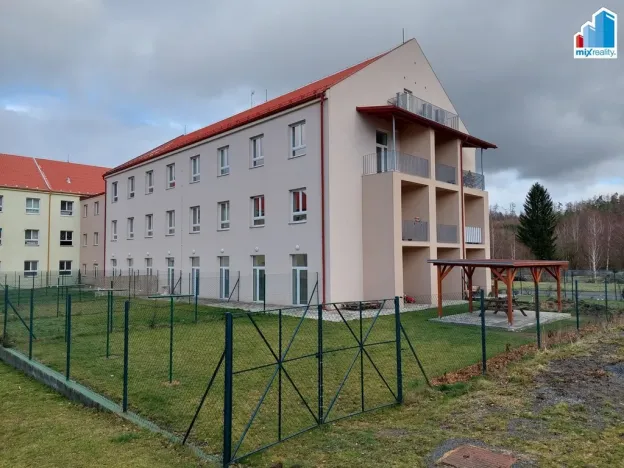 Pronájem bytu 1+kk, Janovice nad Úhlavou, Rozvojová zóna, 26 m2