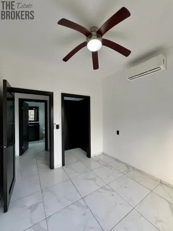 Prodej rodinného domu, Coxen Hole, Roatán, Honduras, 90 m2