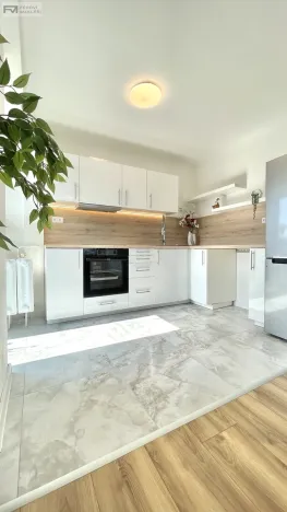 Pronájem bytu 2+kk, Ostrava, Polská, 48 m2