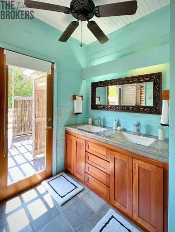 Prodej rodinného domu, Coxen Hole, Roatán, Honduras, 1022 m2