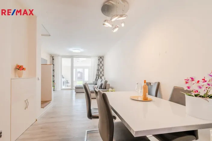 Prodej rodinného domu, Nupaky, K Parku, 115 m2