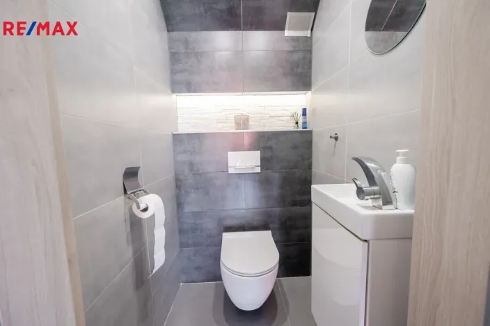 Prodej rodinného domu, Nupaky, K Parku, 115 m2