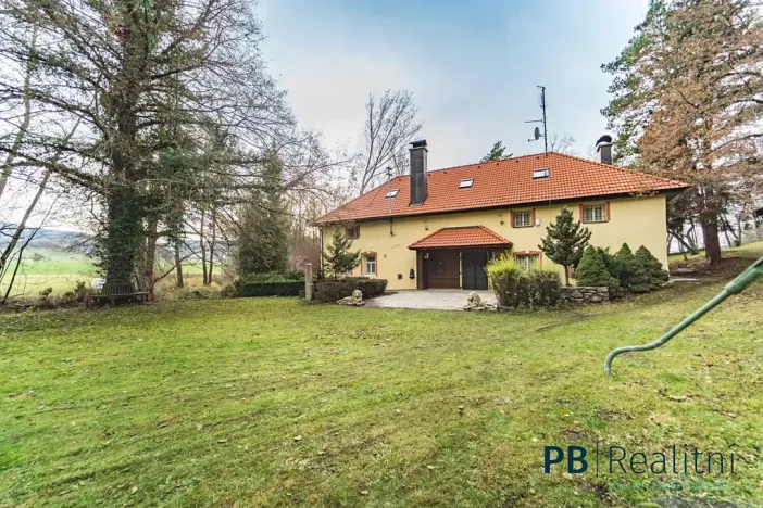 Prodej rodinného domu, Křemže, 450 m2