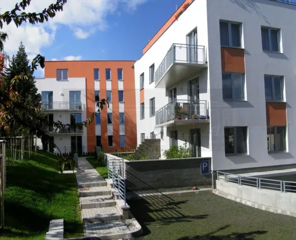 Pronájem bytu 1+kk, Praha - Ďáblice, Hořínecká, 41 m2