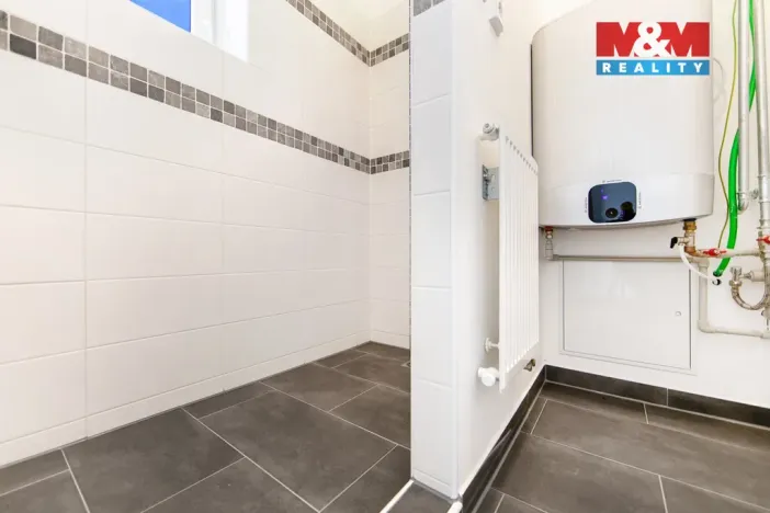 Pronájem kanceláře, Dobřany, Jiráskova, 29 m2