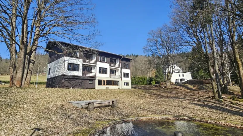 Prodej rodinného domu, Janov nad Nisou, 635 m2