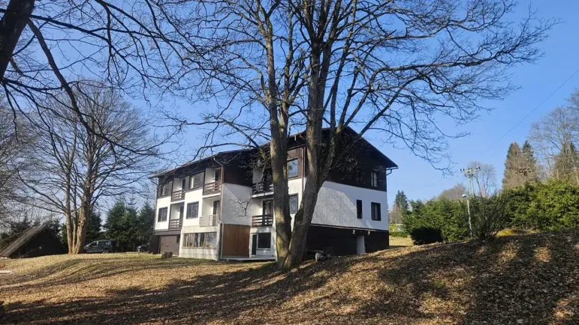 Prodej rodinného domu, Janov nad Nisou, 635 m2
