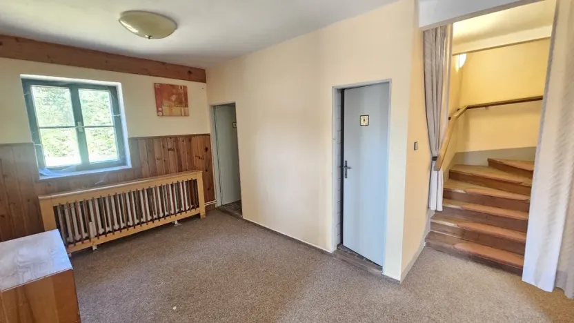 Prodej rodinného domu, Janov nad Nisou, 412 m2