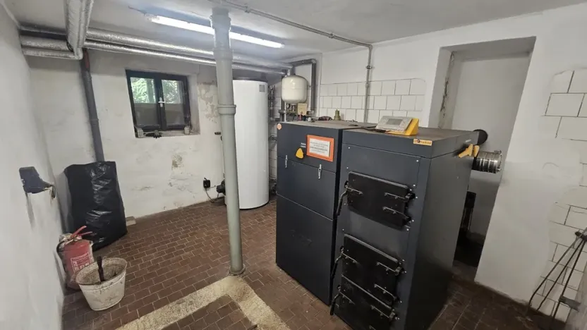 Prodej rodinného domu, Janov nad Nisou, 412 m2