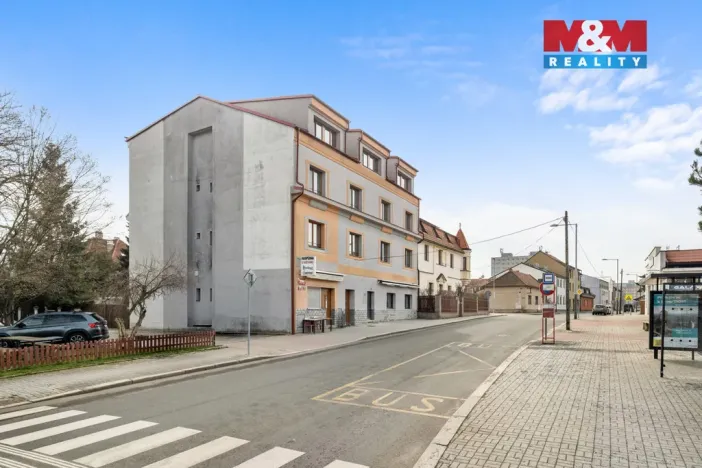Pronájem bytu 2+kk, Praha - Bohnice, Bohnická, 84 m2