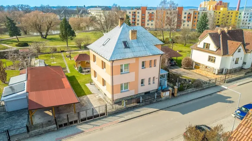 Prodej rodinného domu, Bechyně, Za Trubným, 216 m2