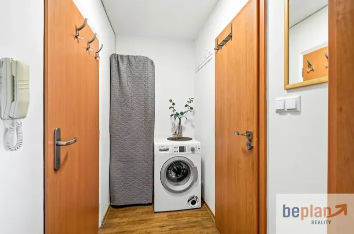 Prodej bytu 2+kk, Praha - Troja, Písečná, 26 m2